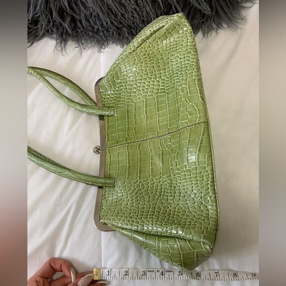 Nine West Green faux Crocodile skin shoulder bag - Picture 7 of 11